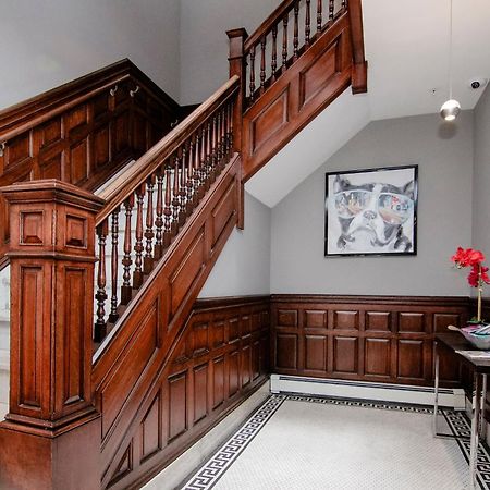 Stylish Studio In Brookline-5Min Train To Boston.. #2 Zewnętrze zdjęcie