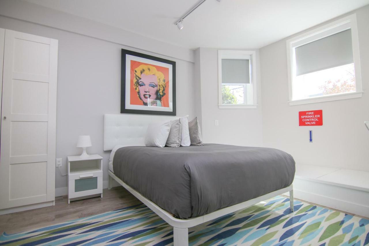 Stylish Studio In Brookline-5Min Train To Boston.. #2 Zewnętrze zdjęcie
