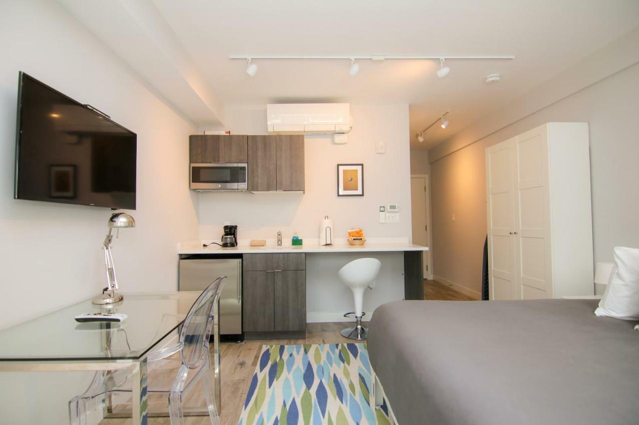 Stylish Studio In Brookline-5Min Train To Boston.. #2 Zewnętrze zdjęcie